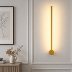 Linear wall light – gallery photograph 10