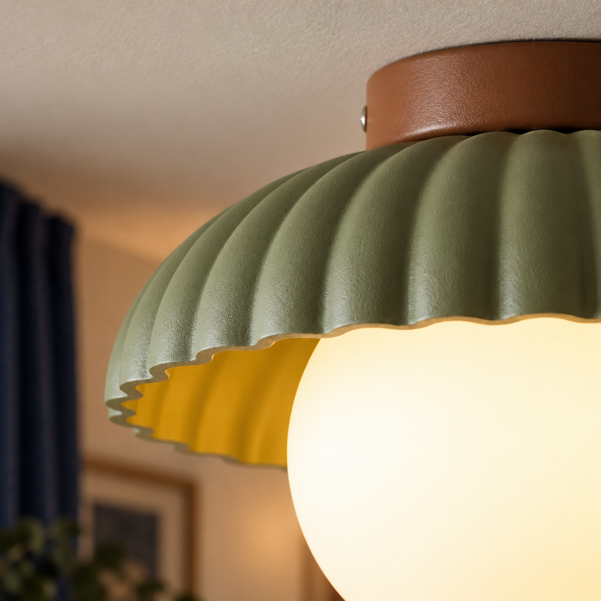 Green semi-flush scalloped ceiling light, photo 04